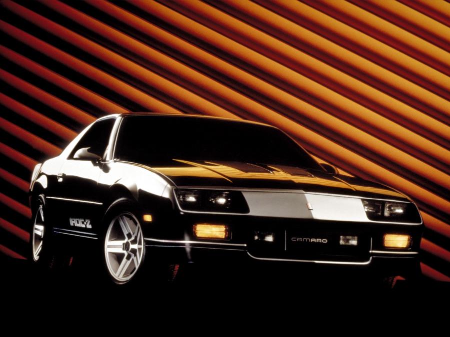  Chevrolet Camaro Z28 IROC-Z T-Top (1FP87) 1985 года  (фото 10 из 20)
